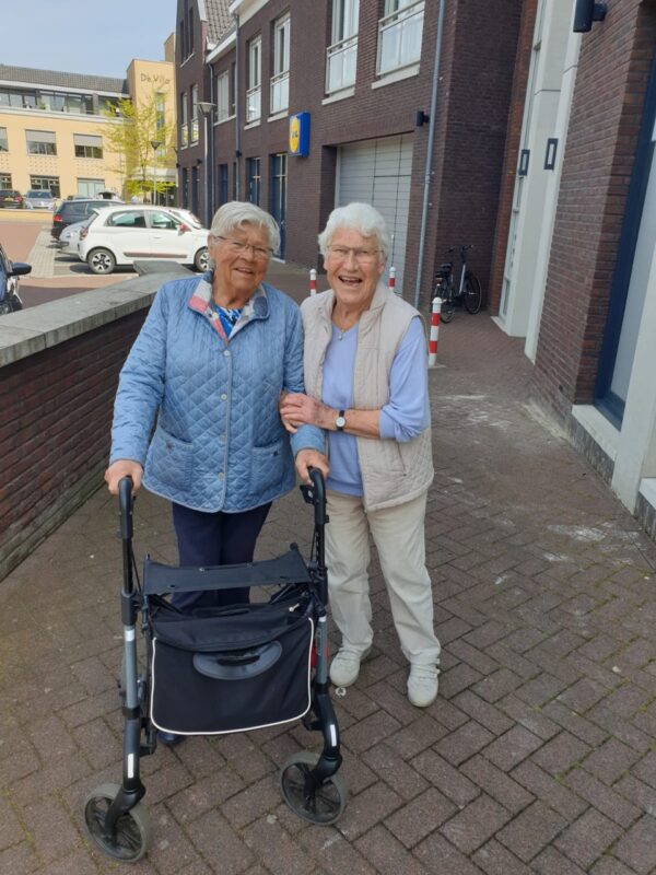 social-sfeer-buiten-Kerkdriel-2021-portret-bewoner